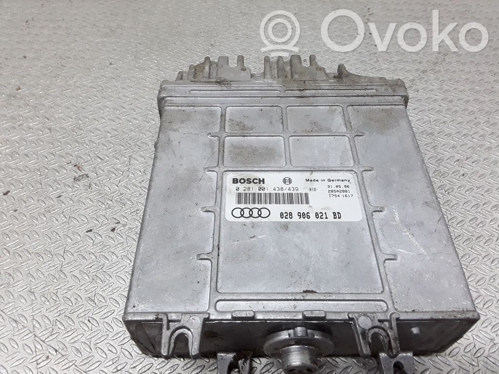 Audi A4 S4 B5 8D Unidad de control/módulo del motor 