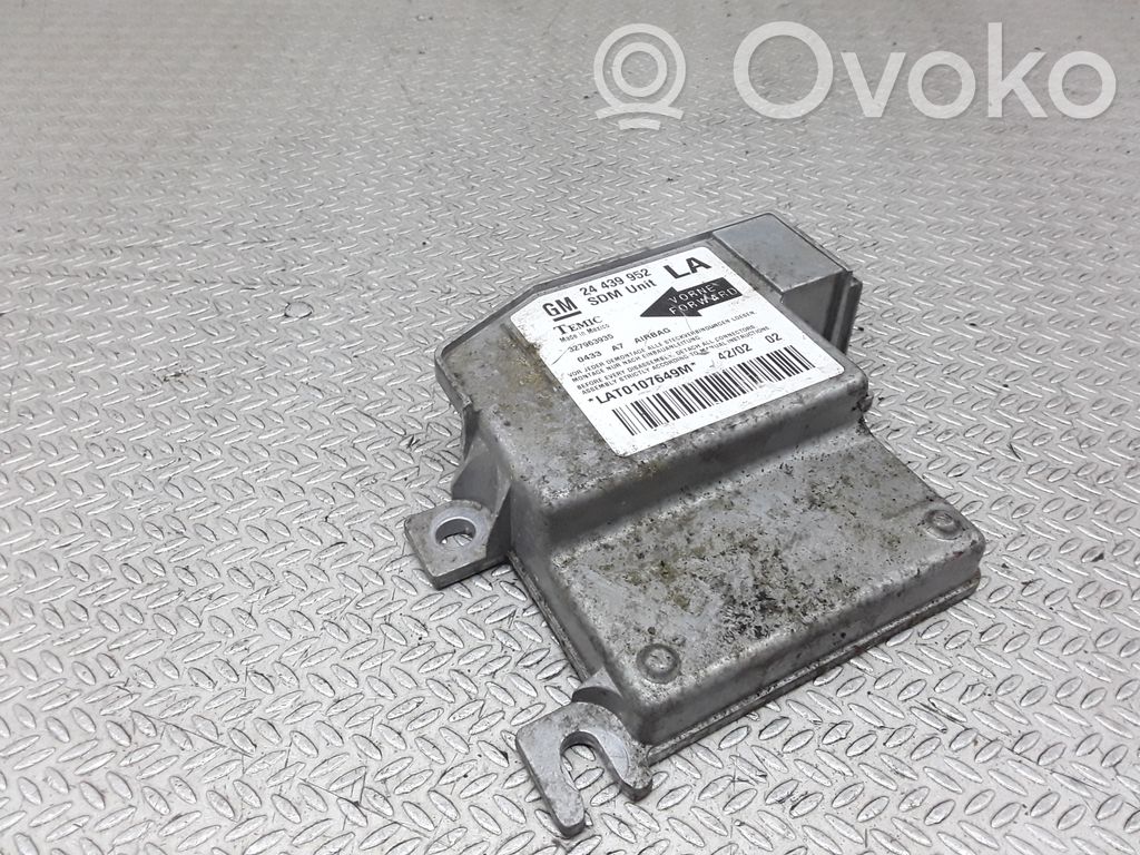 Opel Corsa C Airbag control unit/module 