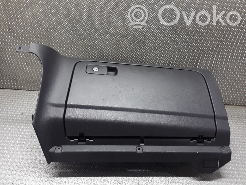 Volkswagen Golf V Juego guantera 