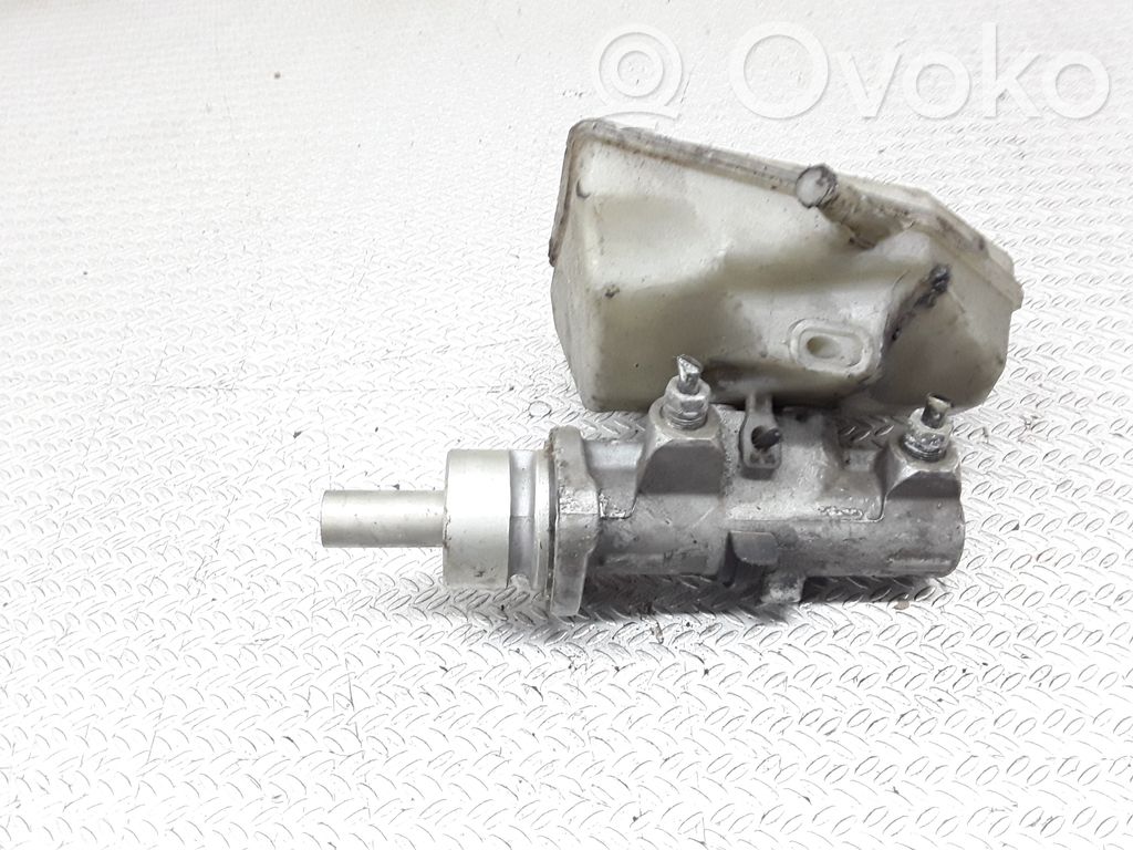 Peugeot 406 Galvenais bremžu cilindrs 