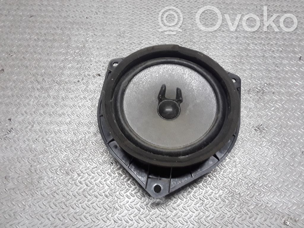 Toyota Corolla Verso AR10 Difuzor ușă față 