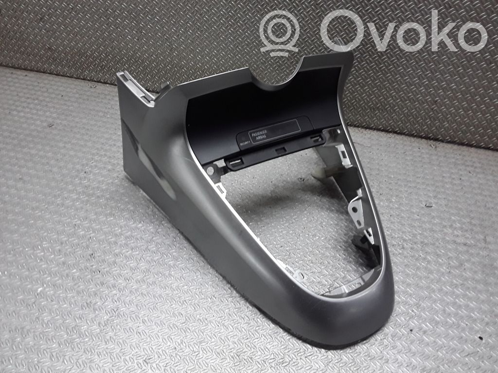 Toyota Verso Contour de levier de vitesses