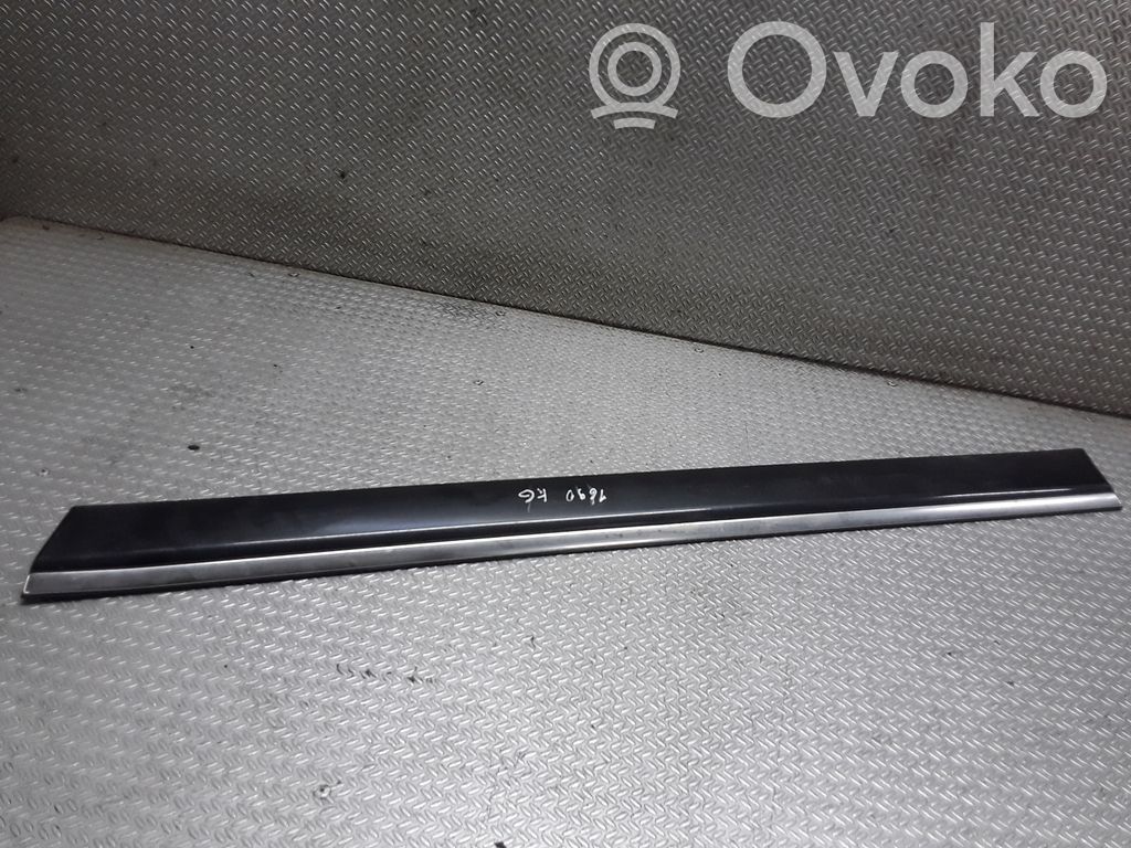 Audi A8 S8 D2 4D Mască ușă spate (turnată) 