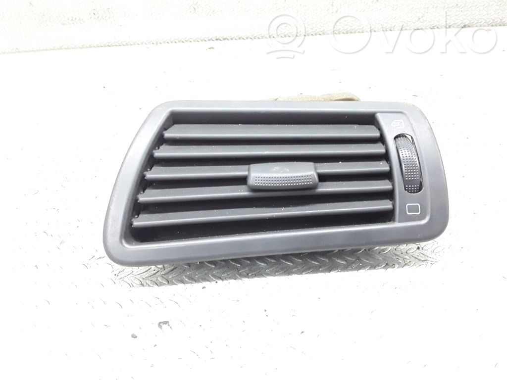 Citroen C8 Grilă ventilație/ramă laterală bord