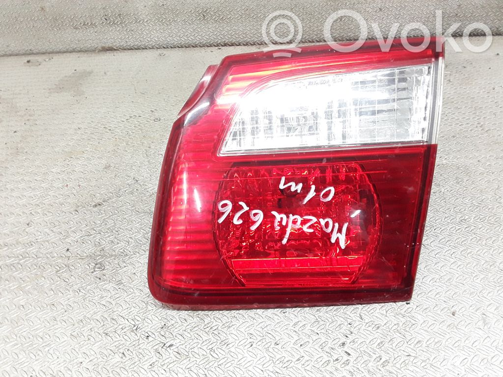Mazda 626 Feux arrière sur hayon 