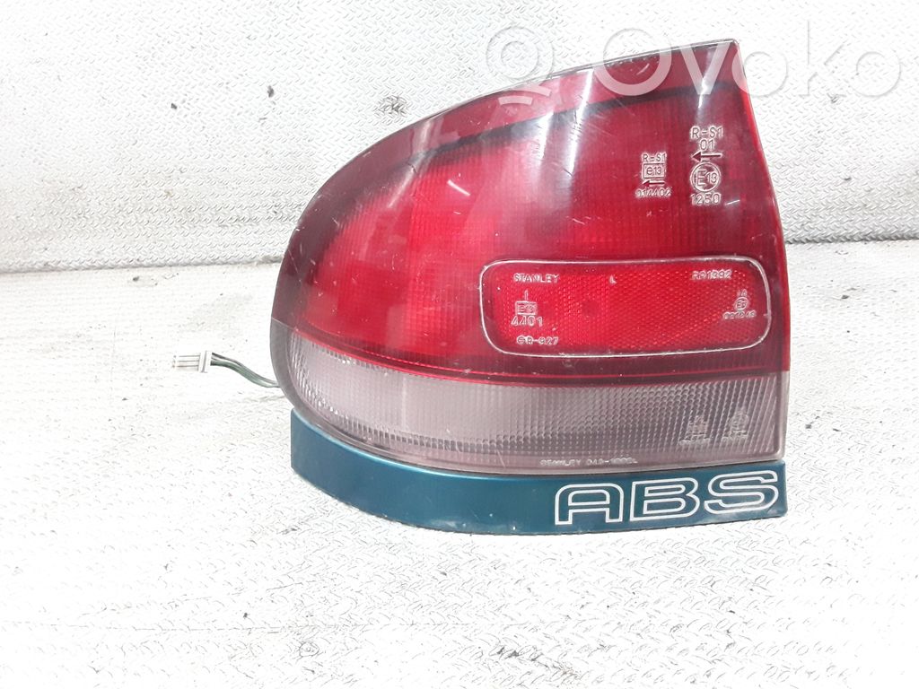 Mazda 626 Luci posteriori 