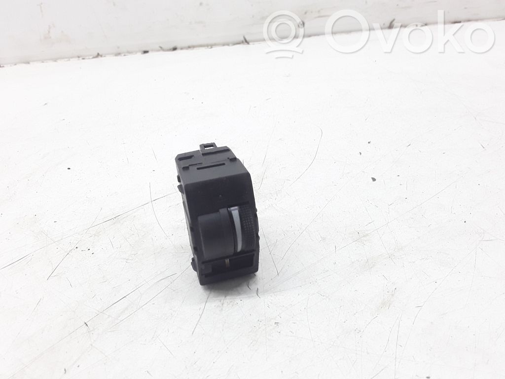 Audi A6 S6 C5 4B Headlight level height control switch 