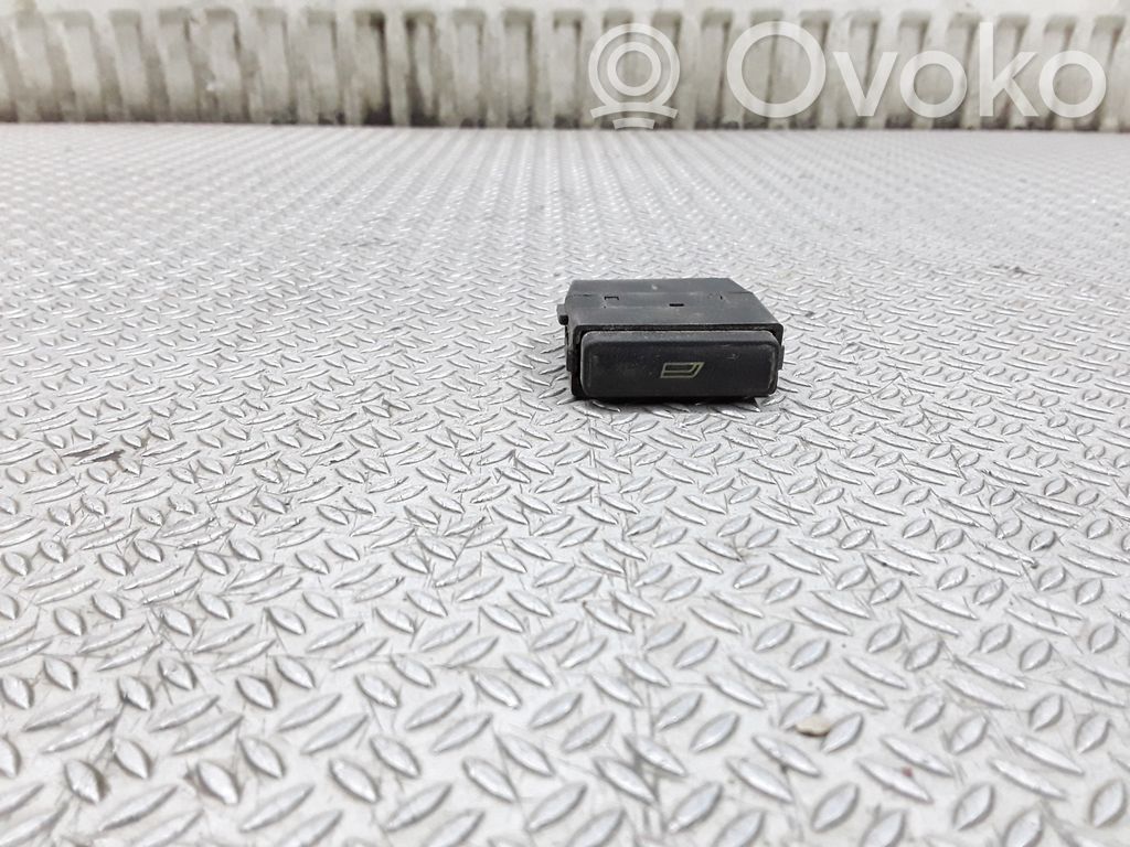 Audi A8 S8 D2 4D Interruptor del elevalunas eléctrico 