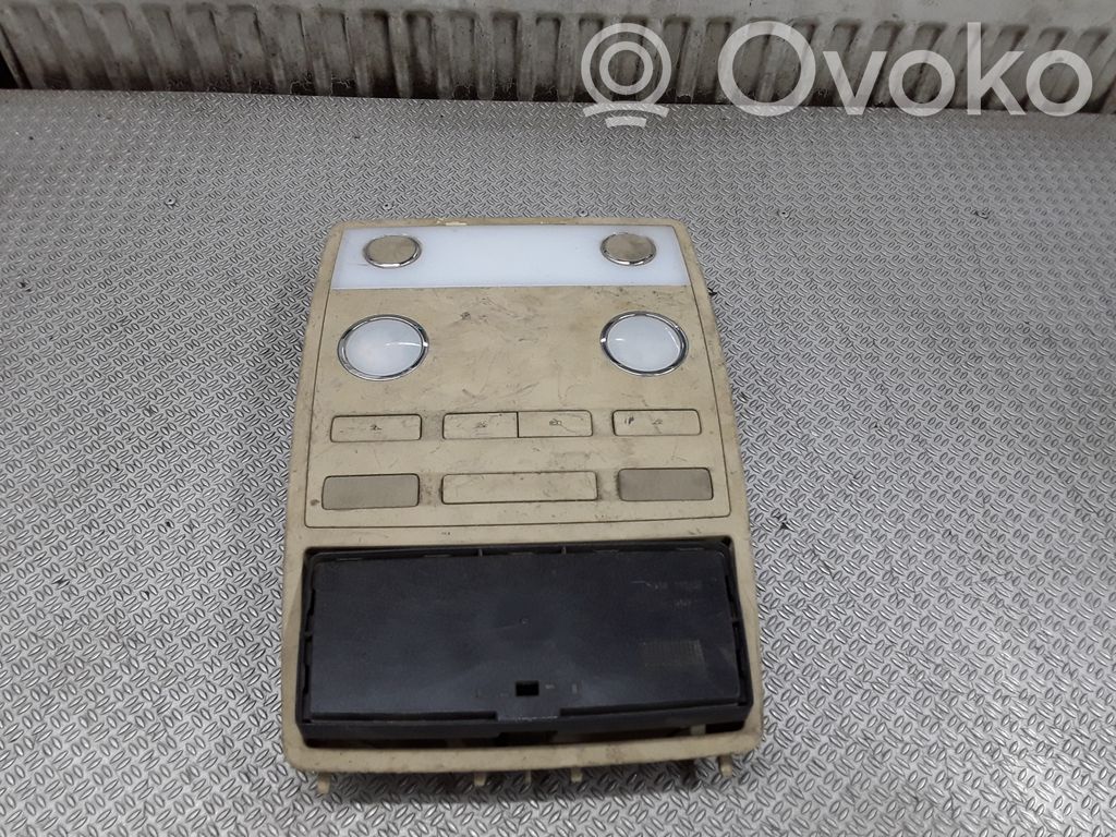 Volkswagen Phaeton Front seat light 