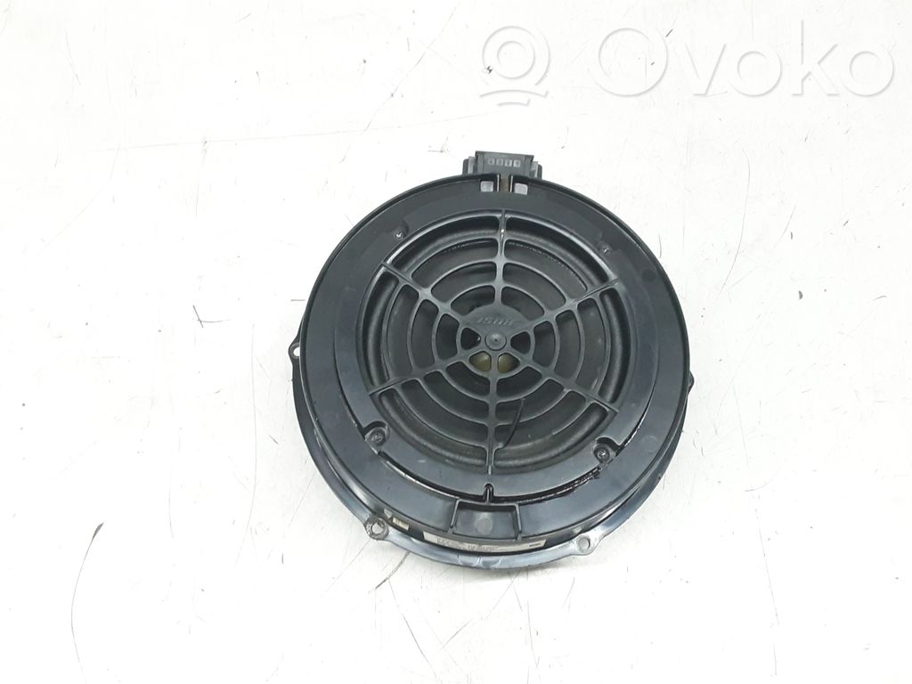 Altavoz de la puerta trasera   7L5035397B