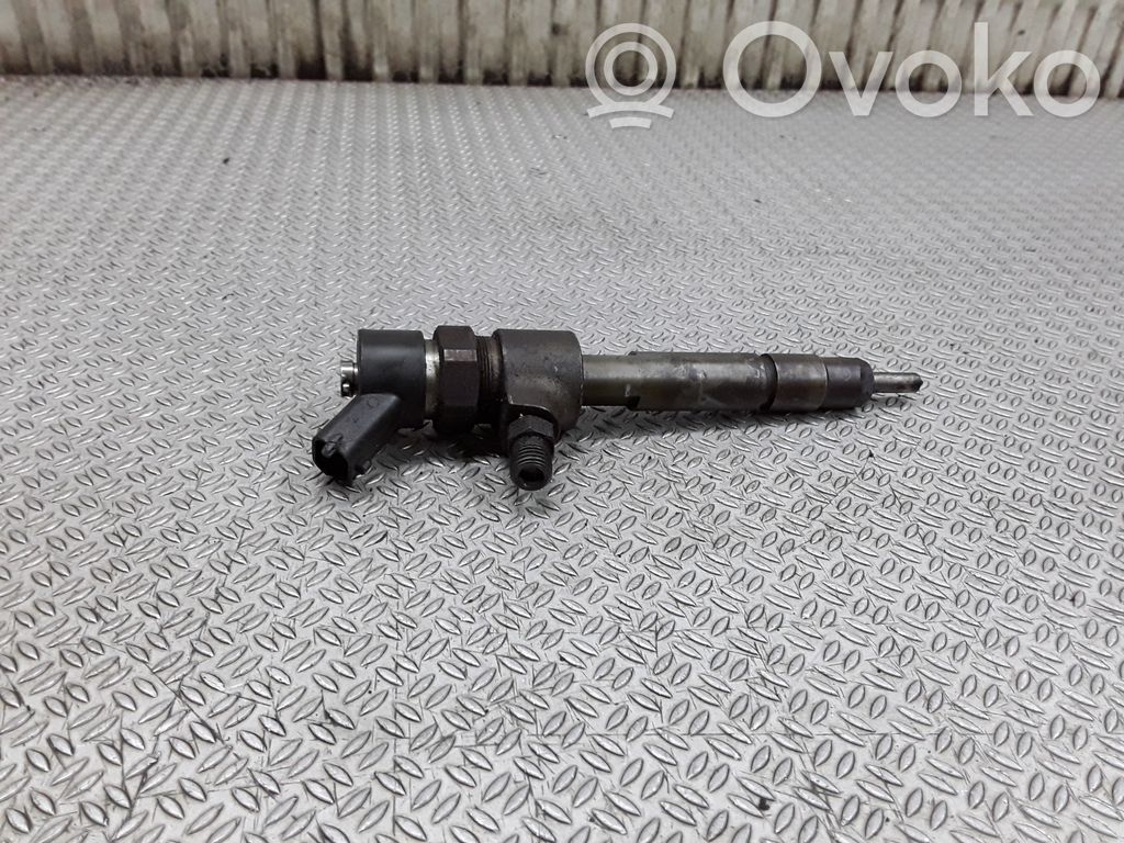 Injecteur de carburant   0445110002