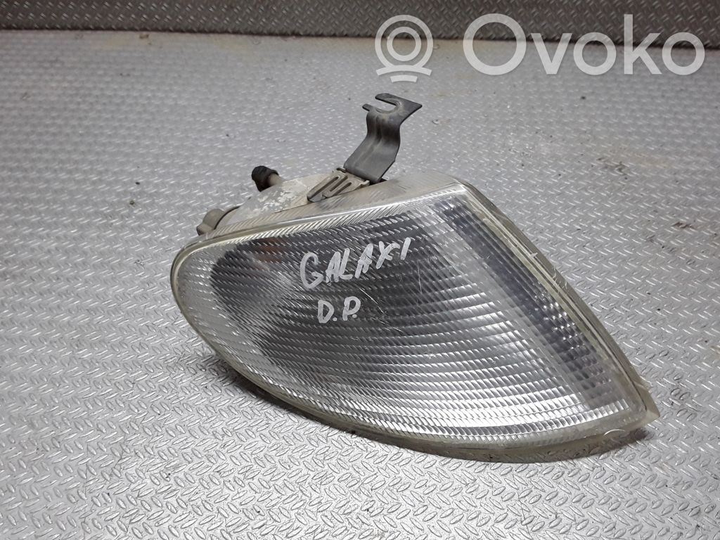 Front indicator light   7M0953042H