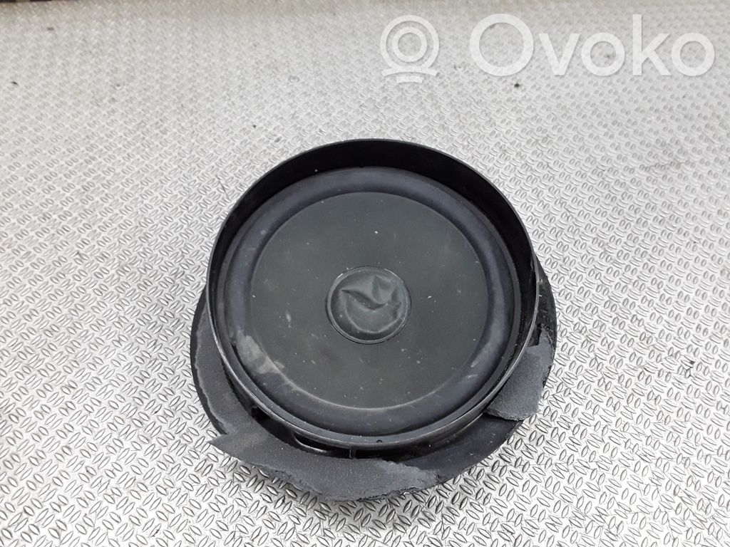 Rear door speaker