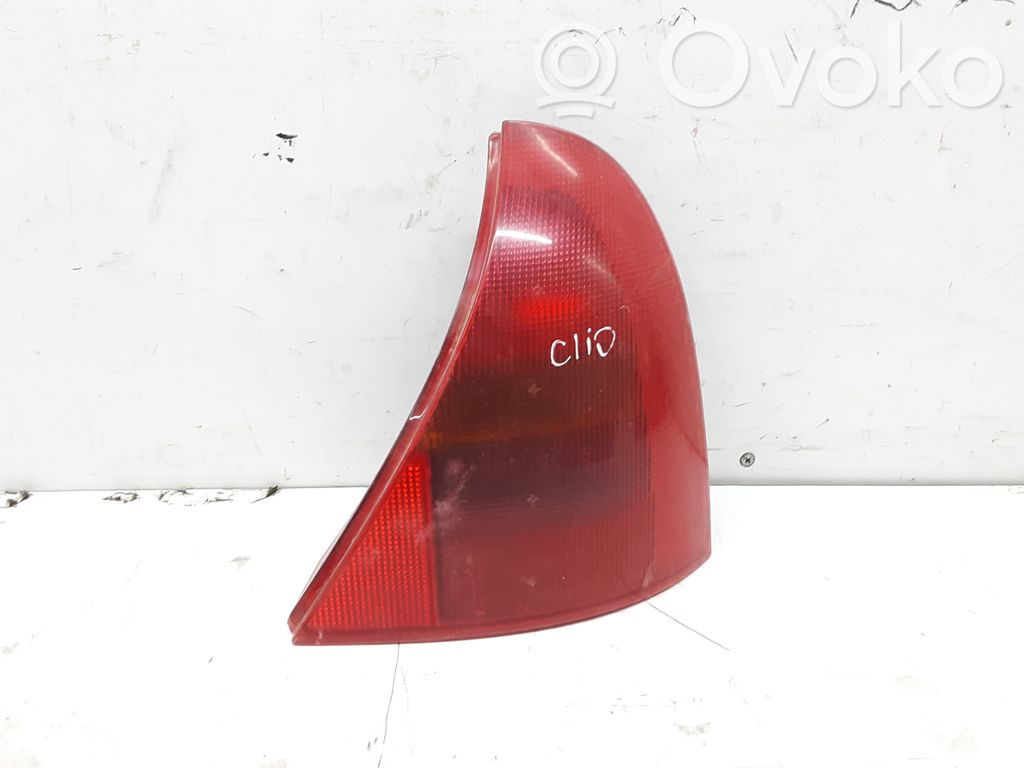 Renault Clio II Rear/tail lights 