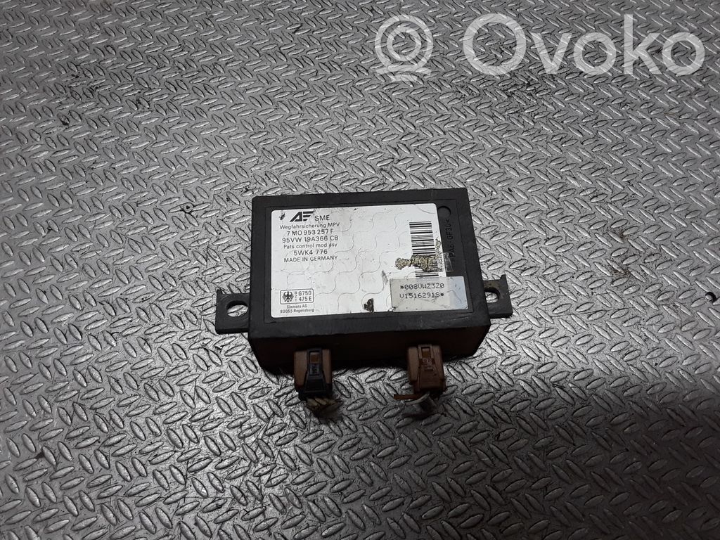 Ajonestolaitteen ohjainlaite/moduuli   7M0953257F