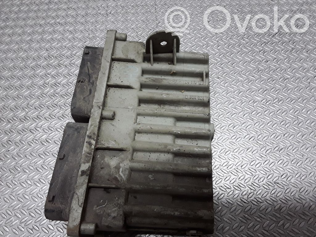 Opel Astra G Coolant fan relay 