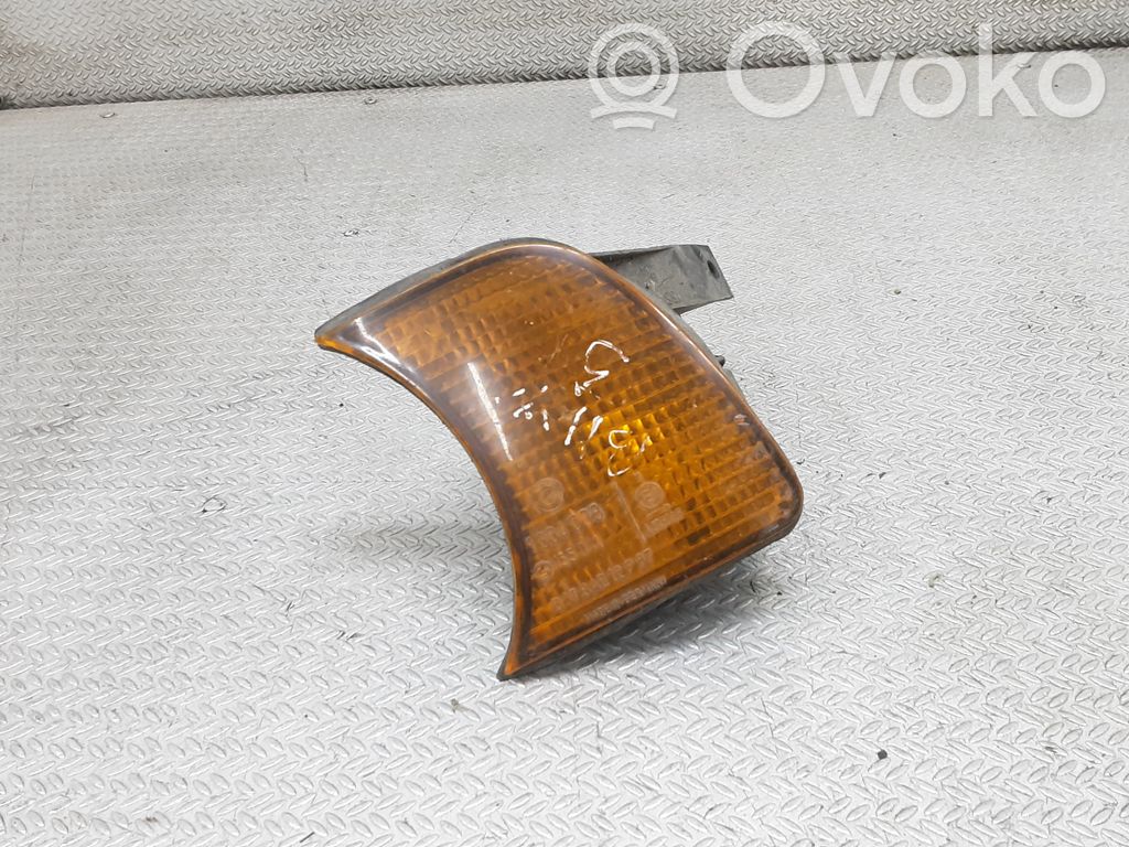 BMW 5 E34 Front indicator light 