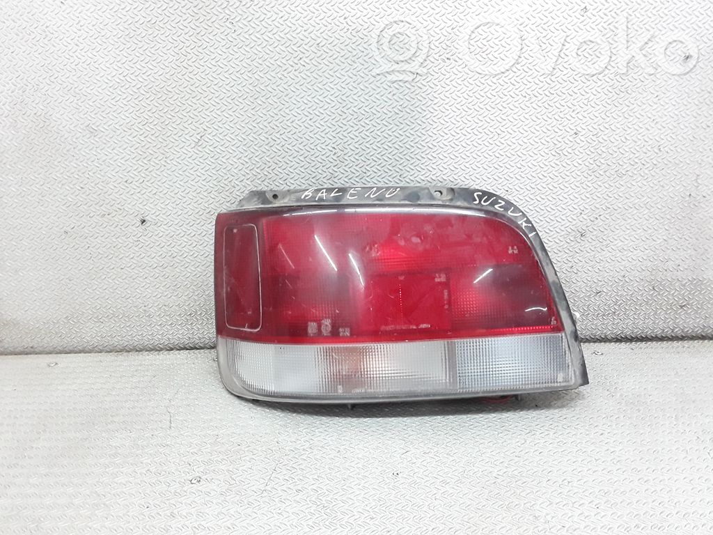 Suzuki Baleno EG Lampa tylna 