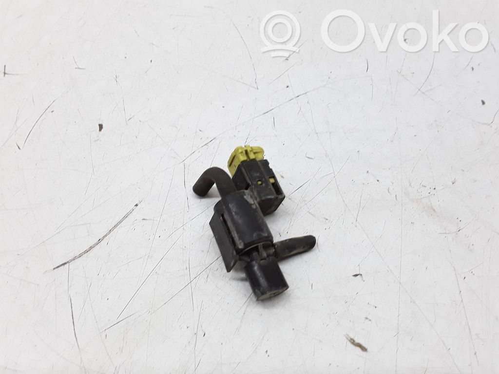 Electroválvula del turbo   K5T49090