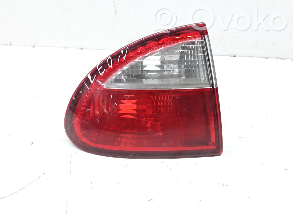 Seat Leon (1M) Aizmugurējais lukturis virsbūvē 
