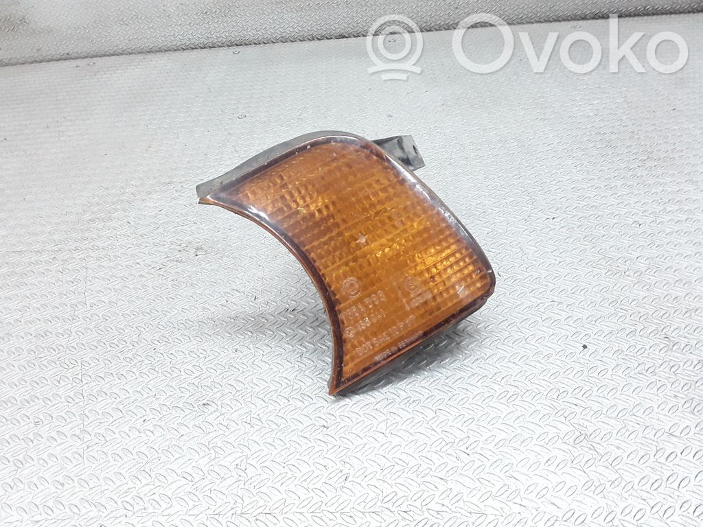 BMW 5 E34 Front indicator light 