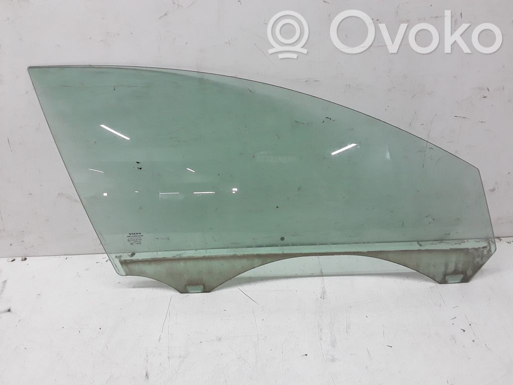 Volvo V50 Luna de la puerta delantera cuatro puertas 