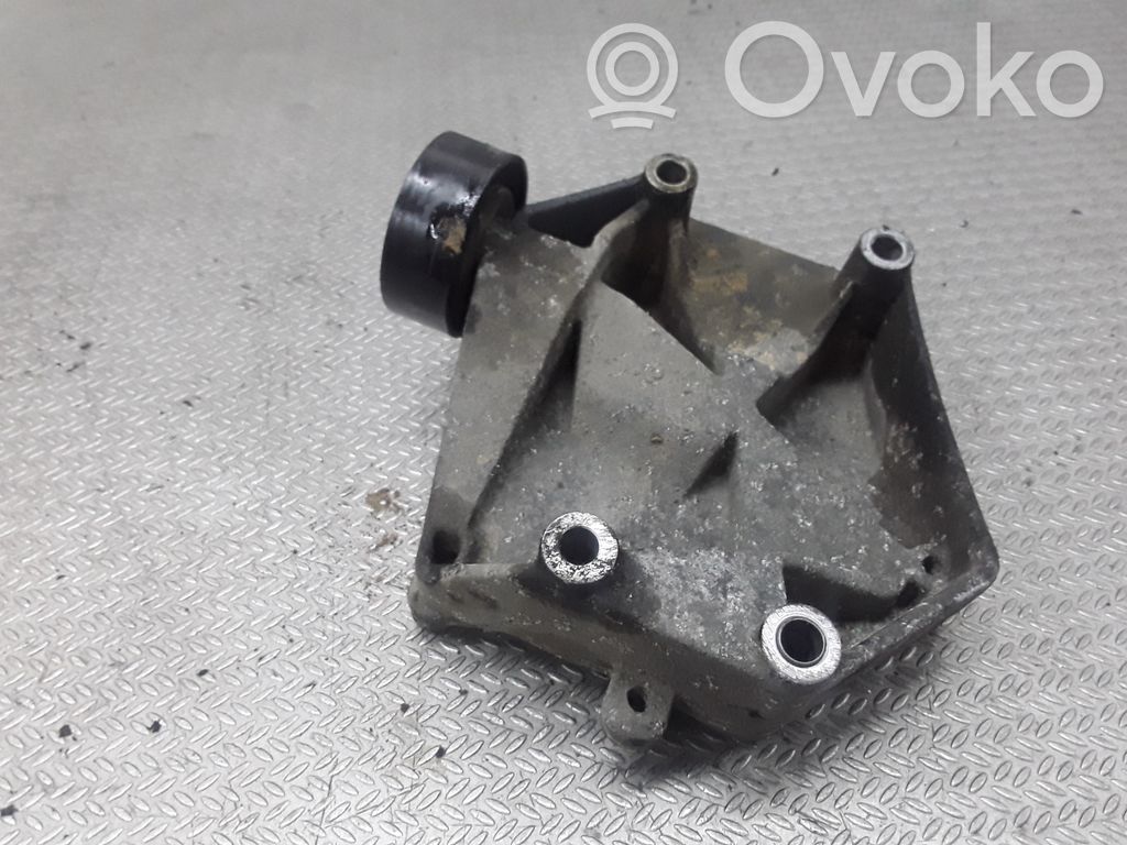 Opel Vectra C A/C compressor mount bracket 