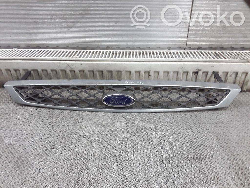 Ford Focus Front bumper upper radiator grill 