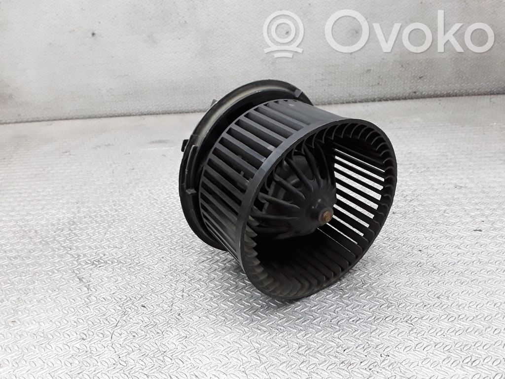 Mazā radiatora ventilators