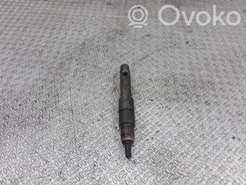 Injecteur de carburant   7700112883