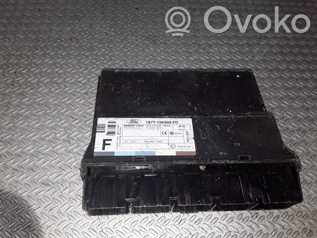 Ford Focus Comfort/convenience module 