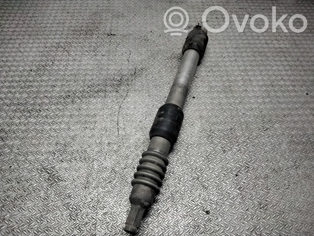 Steering wheel axle