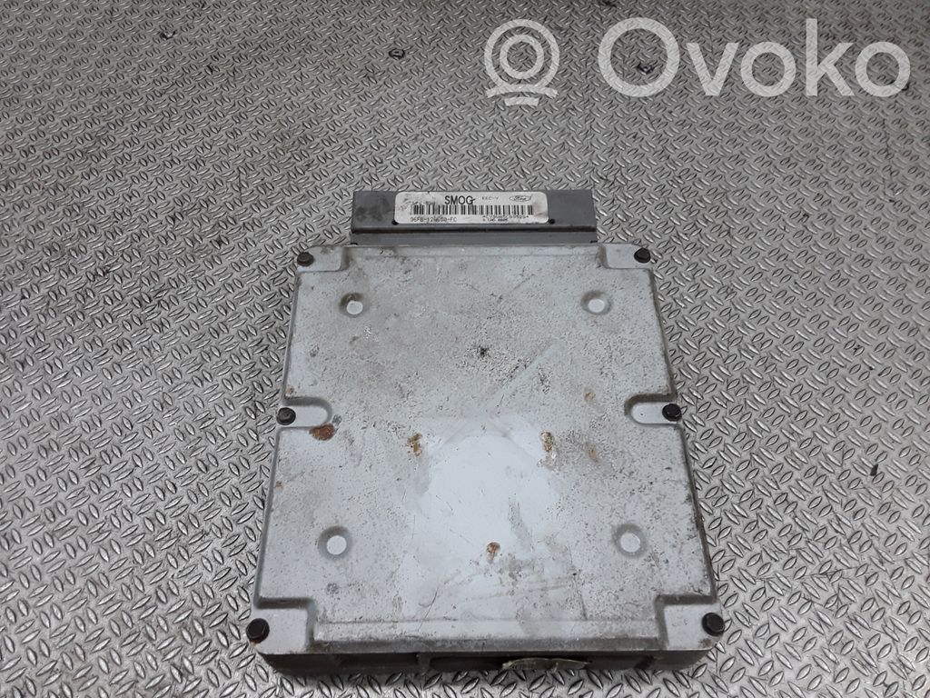 Ford Fiesta Moottorin ohjainlaite/moduuli 