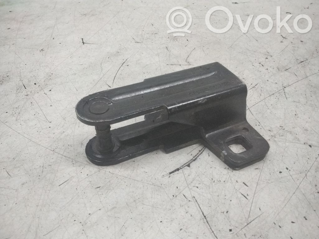 BMW X5 E53 Tailgate lock loop/hook striker 