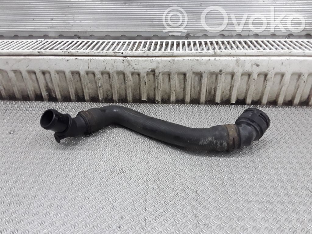 Audi A3 S3 8L Engine coolant pipe/hose 