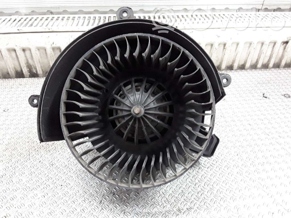 Opel Zafira A Heizungslüfter 