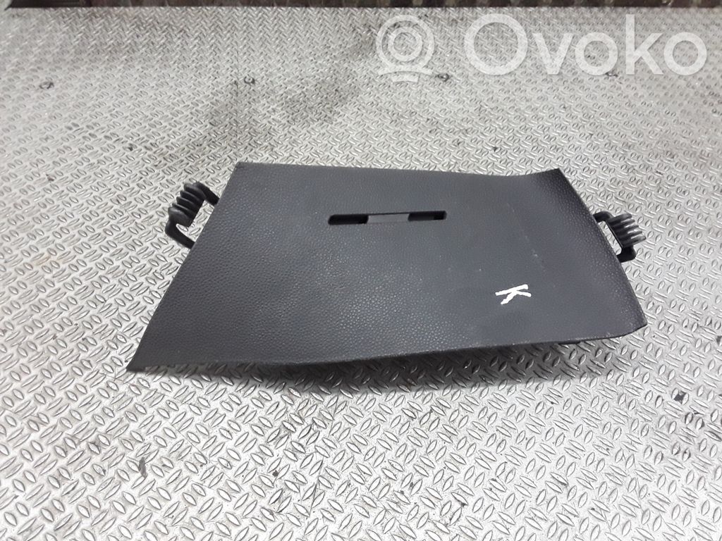 Opel Corsa D Muu sisätilojen osa 