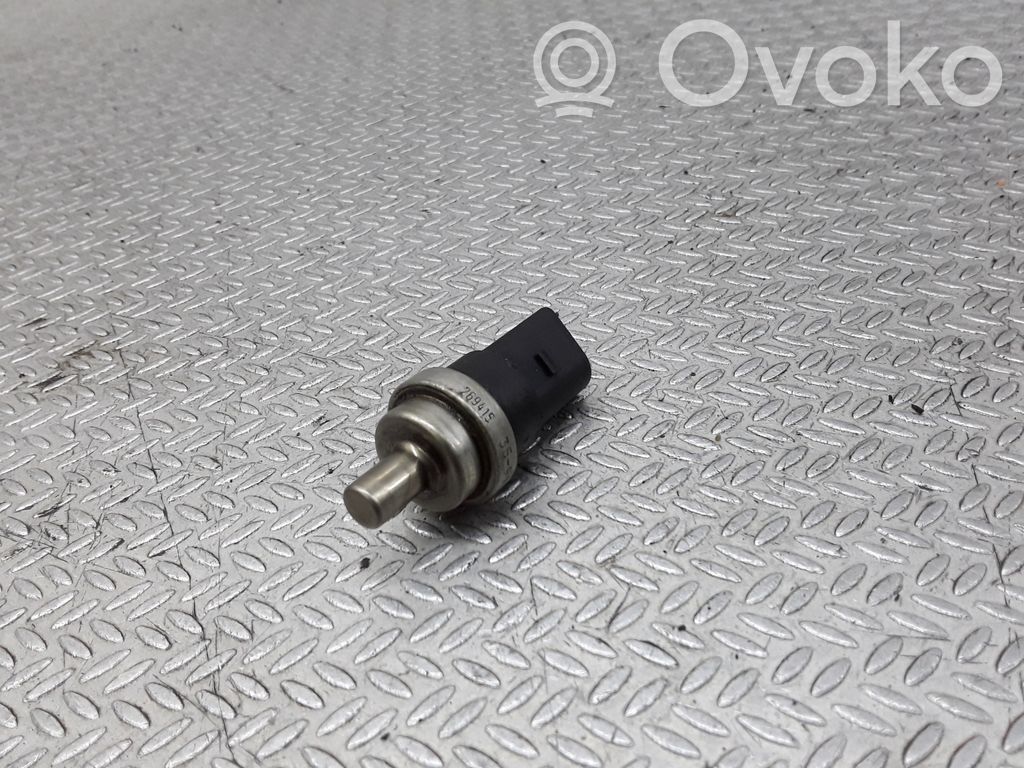 Volkswagen PASSAT B5.5 Coolant temperature sensor 