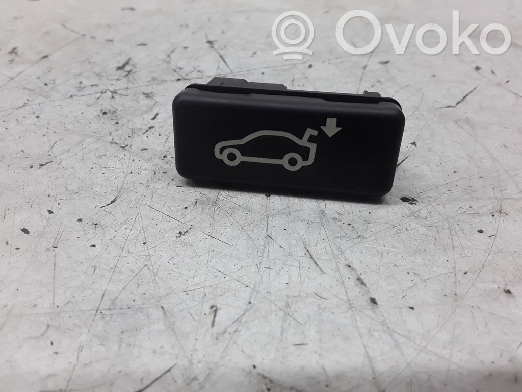 BMW 5 E60 E61 Tailgate/boot open switch button 