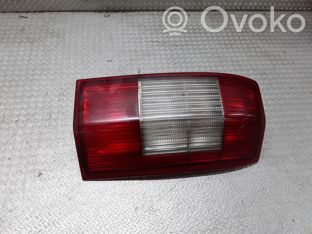 Rear/tail lights   152028