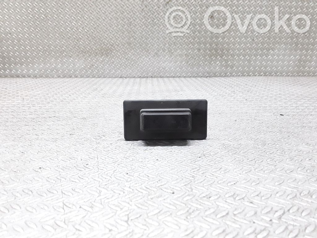 Tailgate/trunk/boot exterior handle   4F19