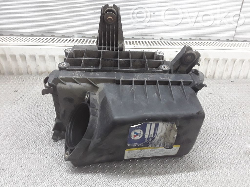 Air filter box   281101G100