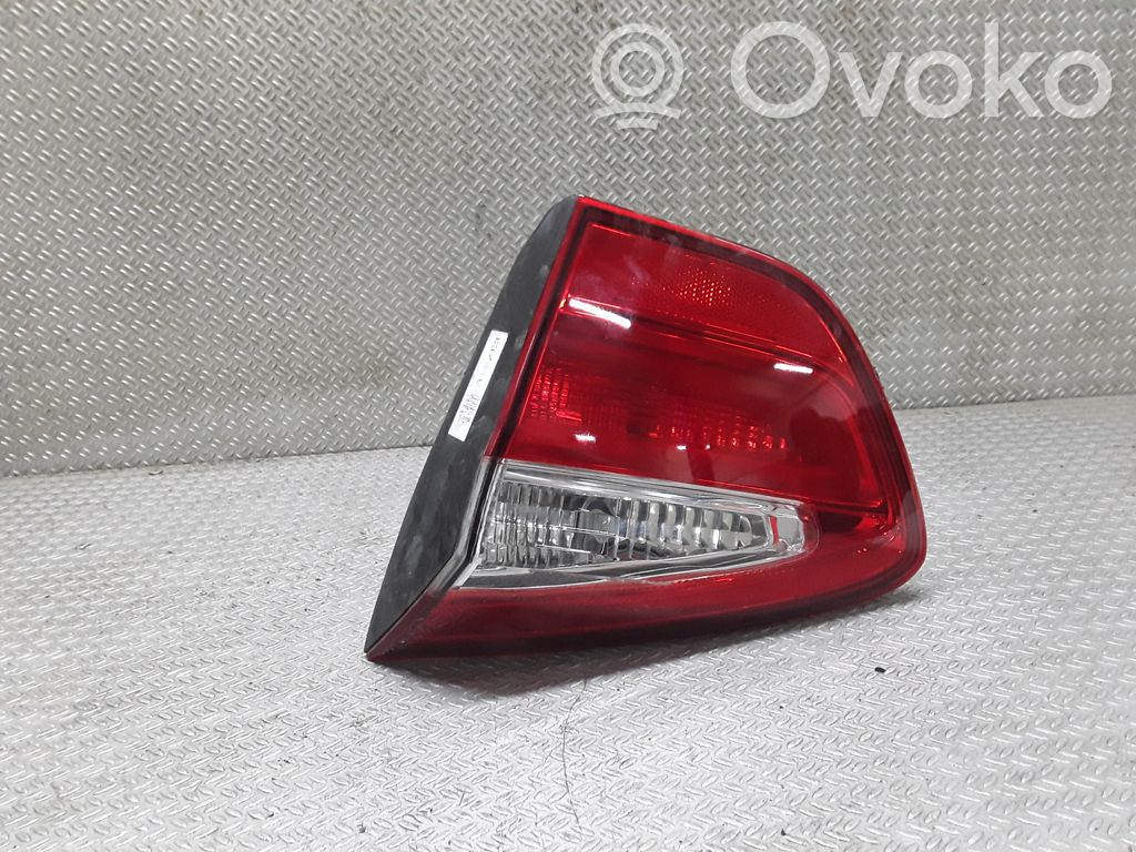 KIA Rio Tailgate rear/tail lights 