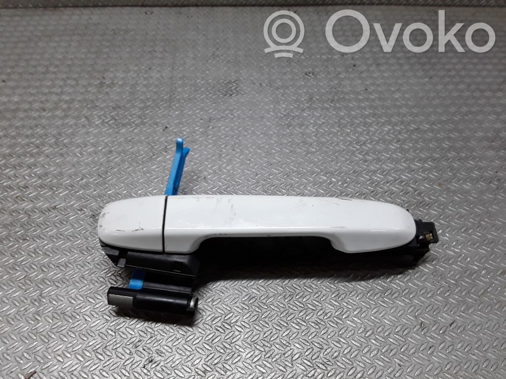 Toyota Yaris Klamka zewnętrzna drzwi tylnych 