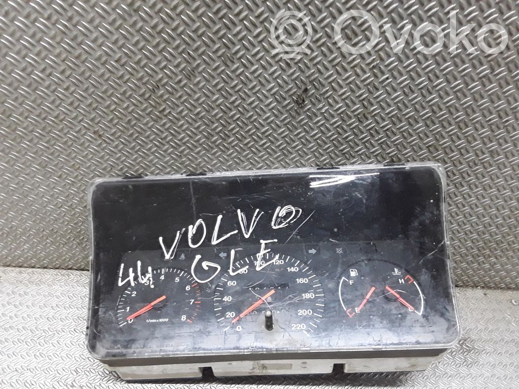 Volvo 440 Nopeusmittari (mittaristo) 