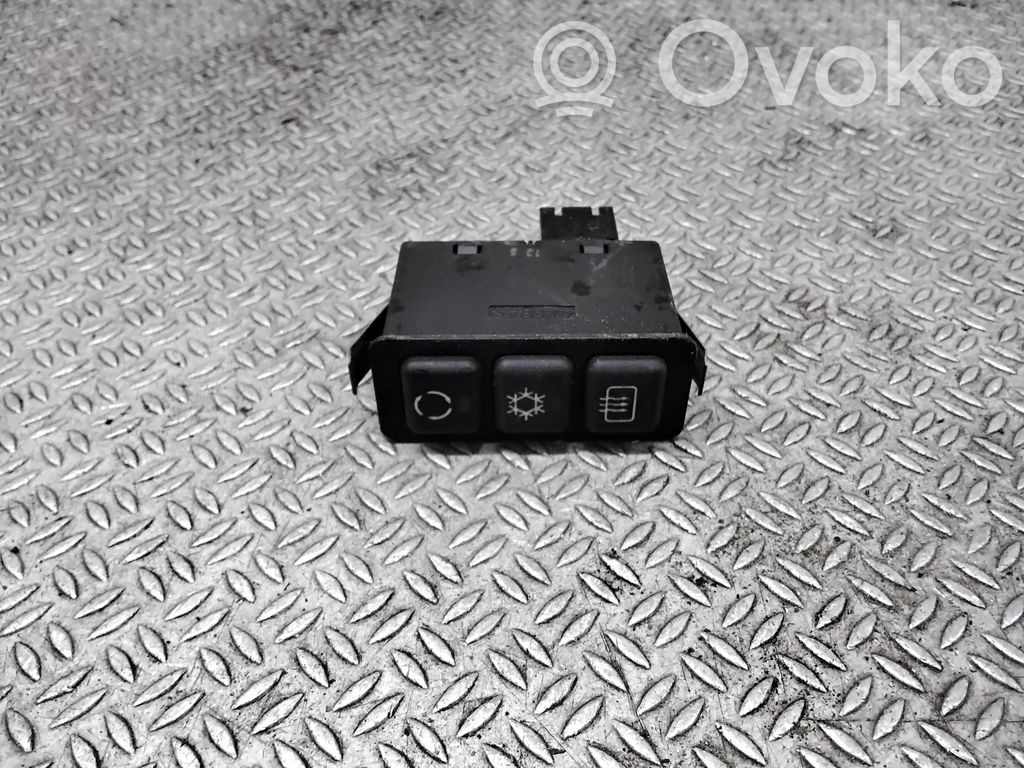 Windscreen/window heater switch   61318360453