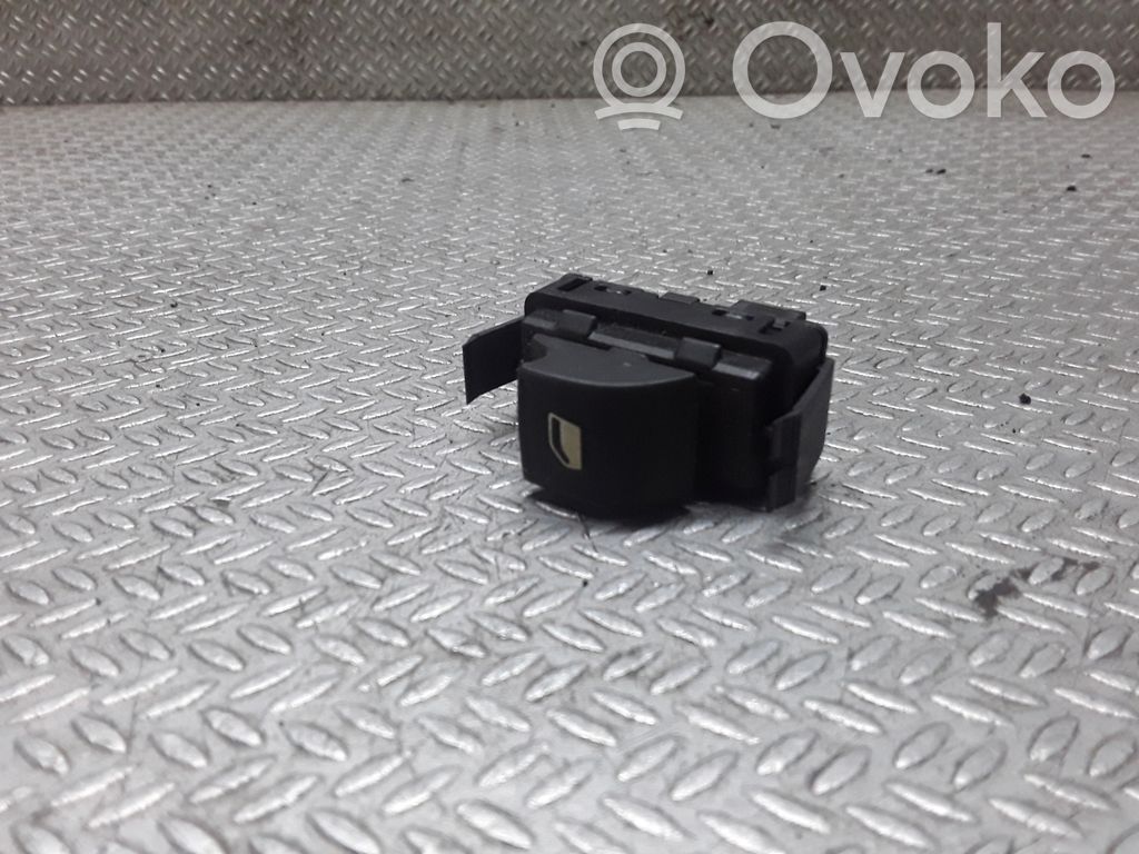 Interruptor del elevalunas eléctrico