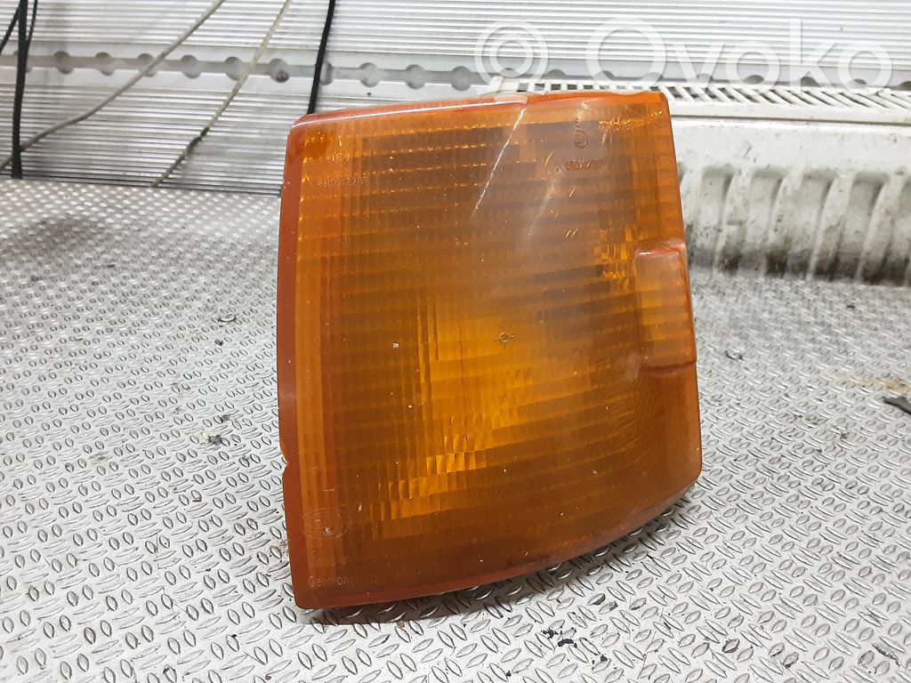 Volkswagen Transporter - Caravelle T4 Front indicator light 