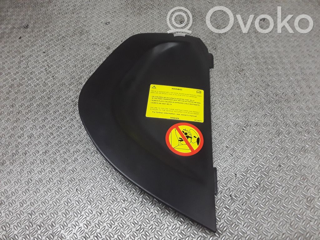 Kojelaudan sivupäätyverhoilu   09164899