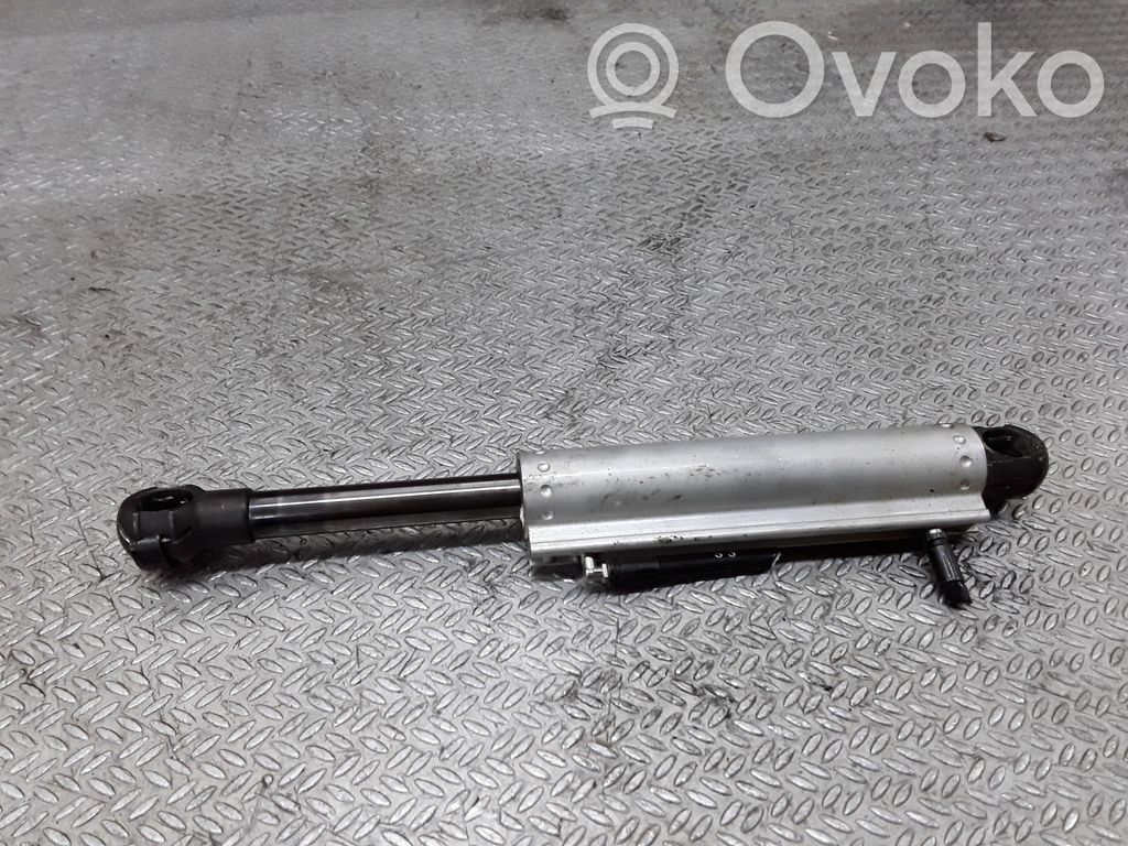 Haupthydraulikzylinder Verdeck   2062030B